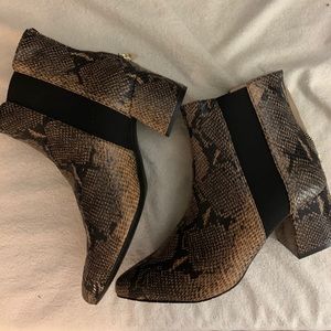 Kenneth Cole snake booties